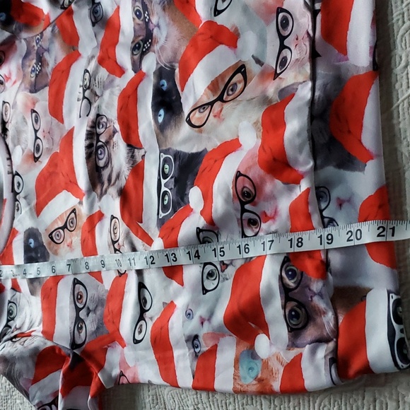 🎄🎅🐱Set of 2 Funnycokid Christmas Sizes M, L Tops - Picture 8 of 14